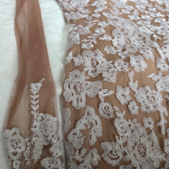 For Love and Lemons - Size Small - Picture 2 of 4